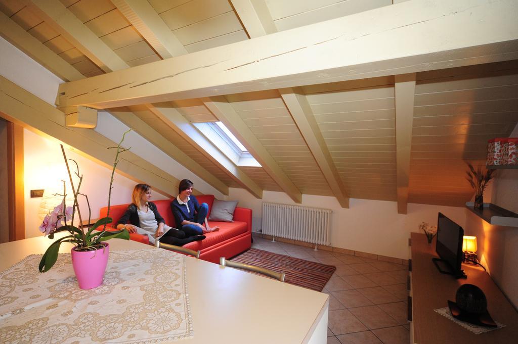 Appartamenti E Camere Veronica Cogolo Exterior photo